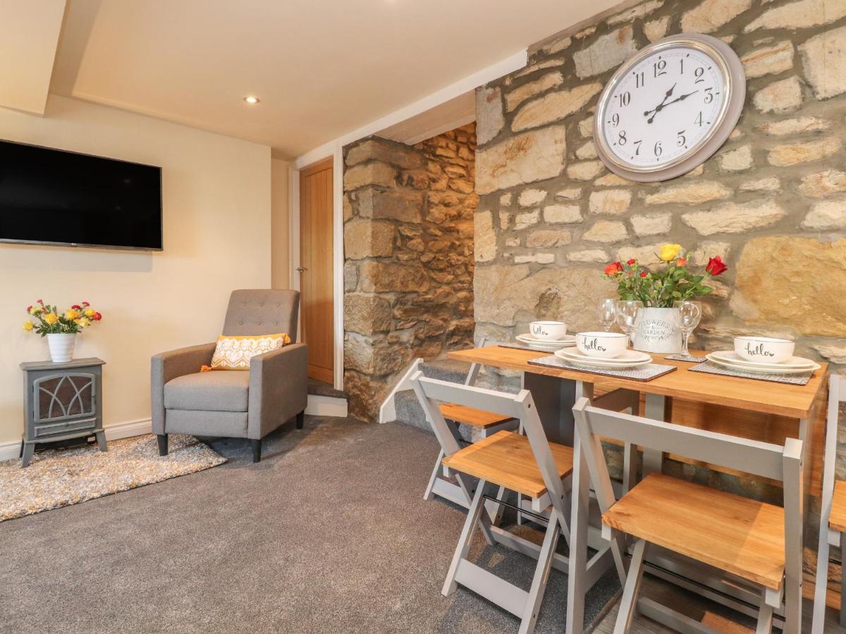 Folly Cottage Settle Exterior foto